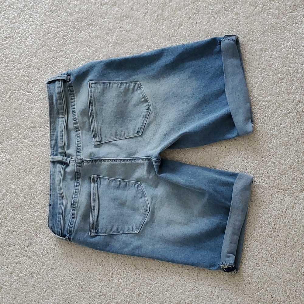 Shorts - Picture 2 of 2